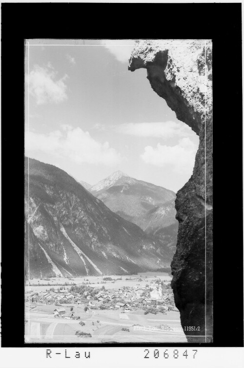 [Nassereith in Tirol gegen Alpleskopf]