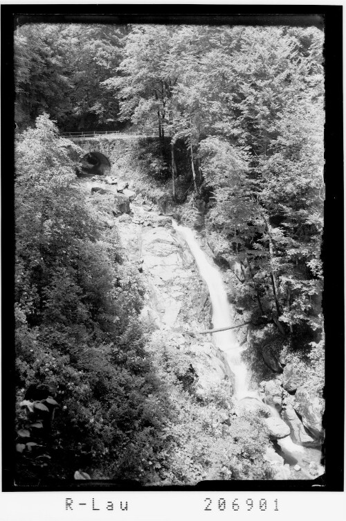 [Wasserfall im Grossen Walsertal]