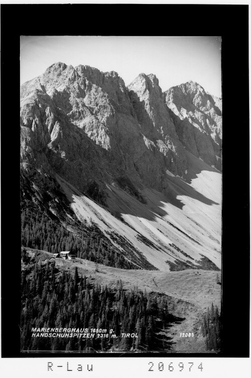 Marienberghaus 1650 m gegen Handschuhspitzen