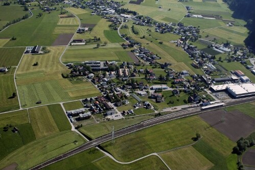 [Ludesch - Unterfeld, Bahnhof]