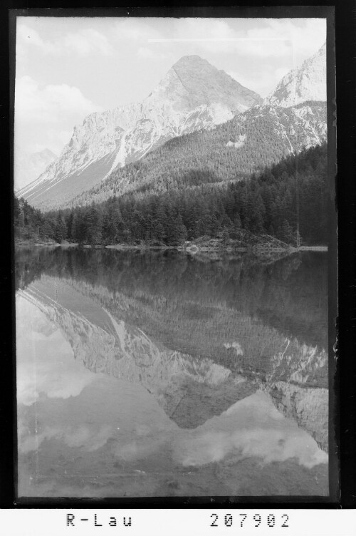 [Weissensee gegen Sonnenspitze / Tirol]