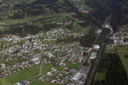 [Thüringen - Industriegebiet an der Lutz]