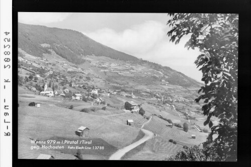 Wenns 979 m im Pitztal / Tirol gegen Hochasten