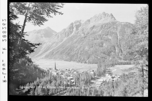 Längenfeld 1175 m im Ötztal / Tirol