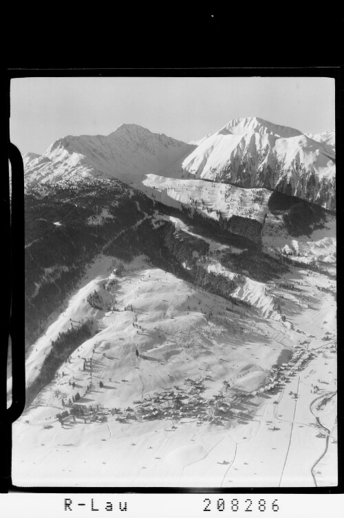 Lermoos in Tirol mit Grubigstein ubd Gartnerwand