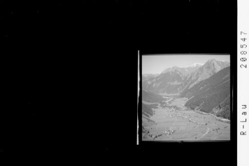 Häselgehr im Lechtal / Tirol : [Häselgehr im Lechtal gegen Elmer Kreuzspitze]