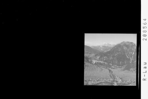 Weissenbach im Lechtal / Tirol : [Weissenbach im Lechtal gegen die Tannheimergruppe]