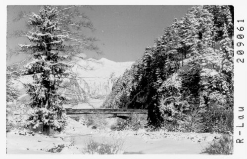 [Lechbrücke bei Stockach im Lechtal / Tirol]