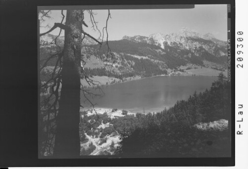 [Blick auf den Haldensee mit Haller und Rote Flüh]