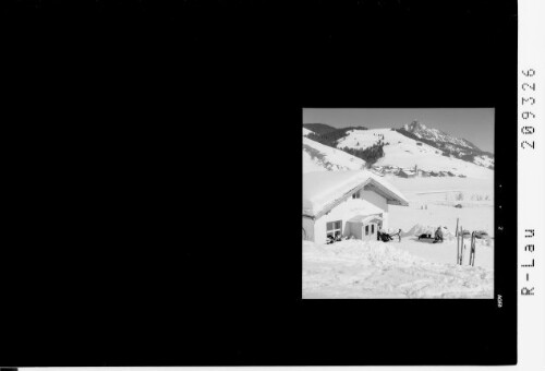 Zöblen, Tannheimertal / Tirol, Rohnenlift : [Talstation des Ronenliftes bei Zöblen im Tannheimertal mit Blick zum Einstein]