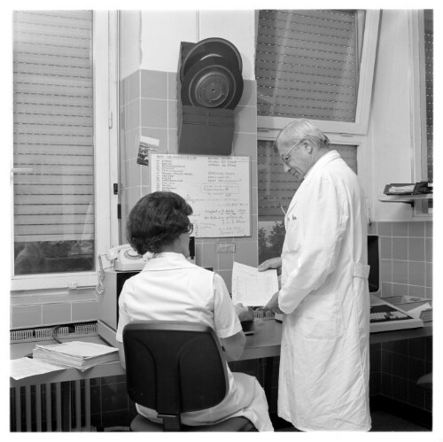 Dr. Scheibl, Chemiker Landesunfallkrankenhaus, Porträt