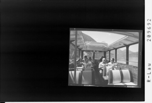 [Mit dem Motorboot Forelle auf dem Heiterwangersee / Tirol]