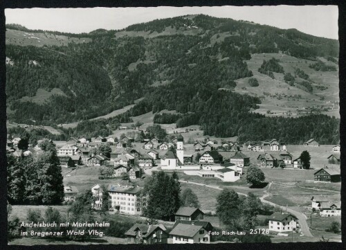 Andelsbuch mit Marienheim im Bregenzer Wald Vlbg.