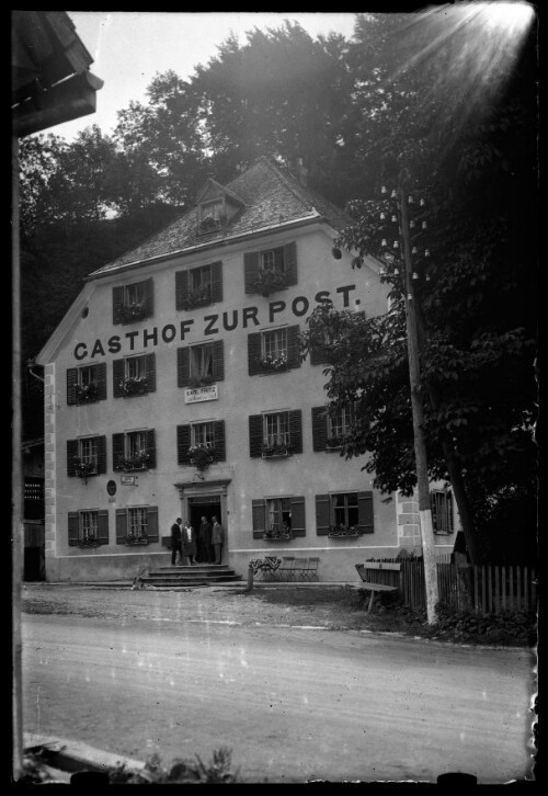 [Aufnahme vom Gasthof zur Post in Dalaas]