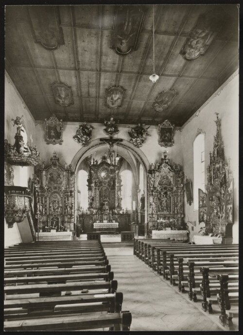 [Bartholomäberg] : [Bartholomäberg (1085 m) Die in die Romanik zurückgehende, in der Barockzeit 1729-43 umgebaute und reich ausgestattete Pfarrkirche ...]