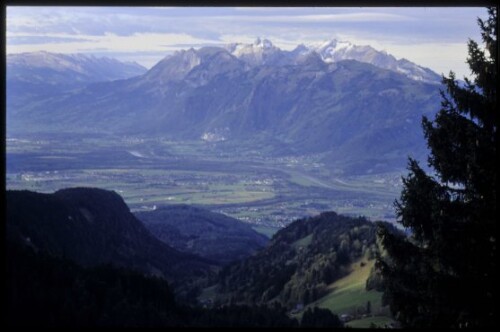 [Fraxern, Blick von Hoher Kugel auf Ebnit]