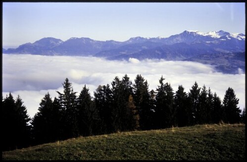 [Frastanz, Blick von Amerlugalpe auf Rheintalnebel]