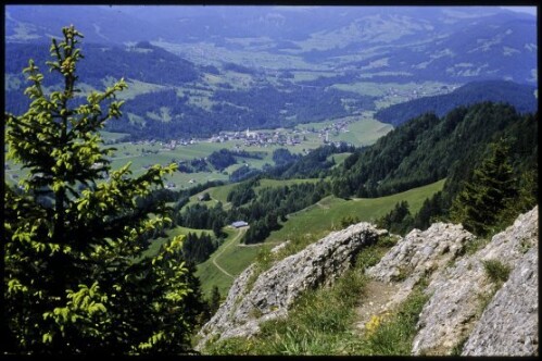 [Hittisau im Blick vom Hochhäderich]