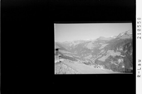 Sonntag mit der Roten Wand : [Blick von Türtsch - Fontanella auf Sonntag im Grossen Walsertal mit Rothorn und Rote Wand]
