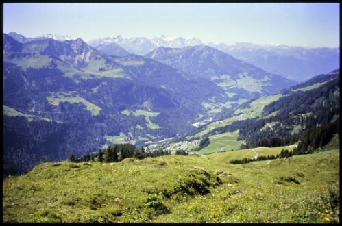 [Fontanella, Ausblick von der Zafern-Furka]