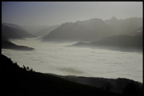 [Walgau, Blick von Dünserberg auf Talnebel]