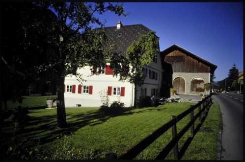 [Innerbraz, Altes Gasthaus mit Fuhrwerksstation]