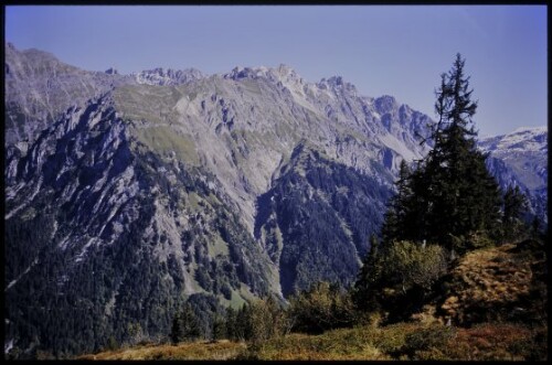 [Klösterle, Blick vom Verwall-Höhenweg]