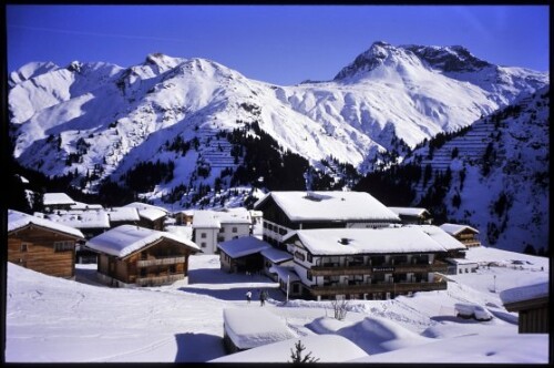 [Lech, Oberlech im Winter]