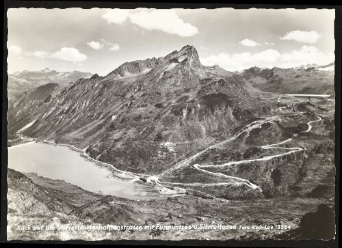 [Gaschurn Partenen] Blick auf die Silvretta-Hochalpenstrasse mit Fermuntsee u. Silvrettasee