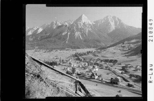 Lermoos 1000 m Tirol gegen Sonnenspitze : [Lermoos gegen Mieminger Gebirge mit Sonnenspitze und Wampeter Schrofen]