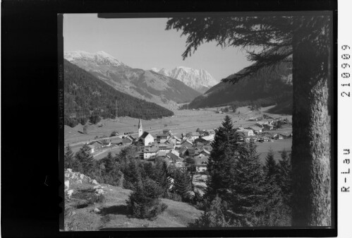 Bichlbach, Tirol : [Bichlbach in Tirol mit Zugspitze]