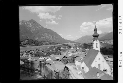[Arzl im Pitztal mit Blick in's Inntal / Tirol]