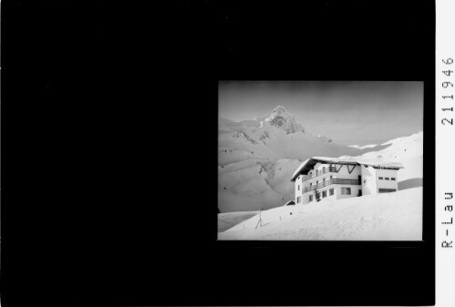 Pension Rotwandblick 1500 m Faschinajoch Groß - Walsertal : [Hotel Rotwandblick auf Faschina gegen Damülserhorn]