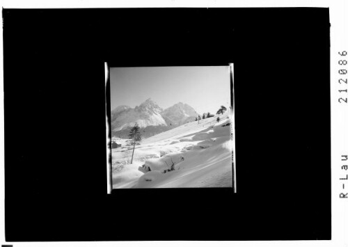 [Lermoos - Blick zur Sonnenspitze und Wampeter-Schrofen]