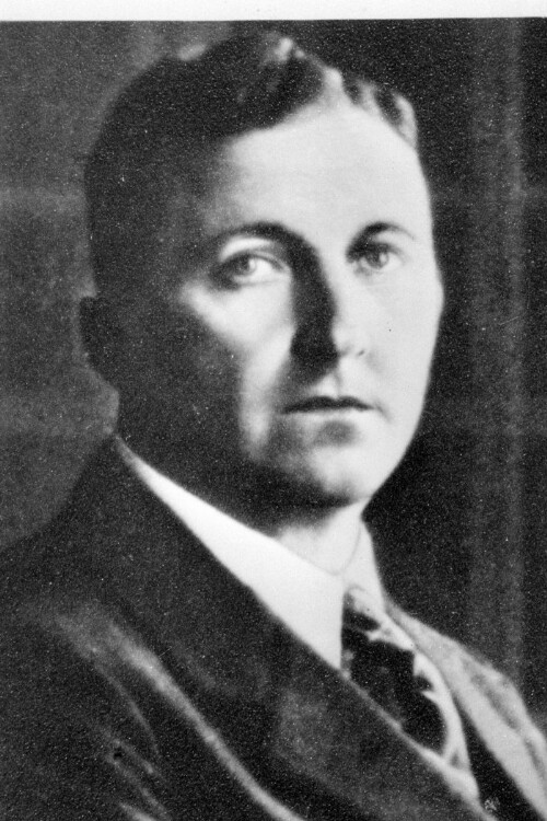 Landesamtsdirektor Fritz Schneider