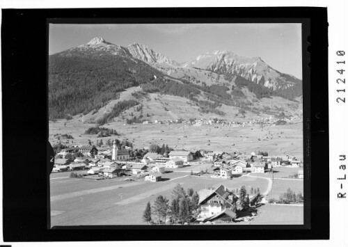 Ehrwald 996 m und Lermoos 995 m in Tirol : [Ehrwald gegen Lermoos mit Gartnerwand und Bleispitze]