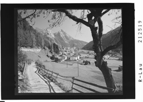 Pettneu am Arlberg 1351 m Tirol : [Pettneu im Stanzertal gegen Eisenspitze]