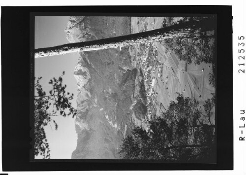 [Imst in Tirol gegen Muttekopf]