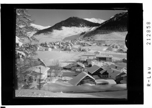 Nauders, 1336 m Tirol : [Nauders in Tirol mit Schmalzkopf und Gaispleiskopf]