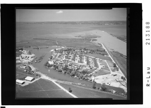 [Rheinmündung bei Hard - Fussach mit Feriensiedlung Schanz und Sandinsel gegen Deutsches Bodenseeufer]