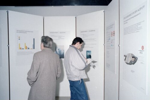 Waldsterben-Ausstellung im Landhaus