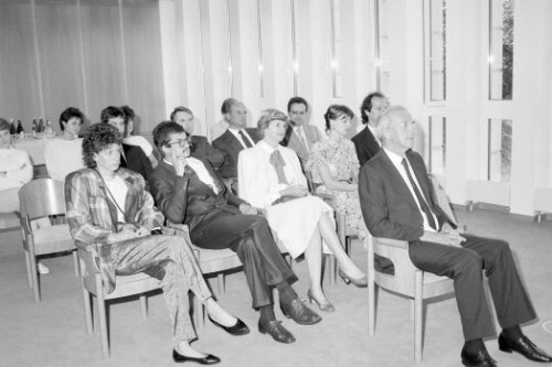 Großes Verdienstzeichen an Brüstle