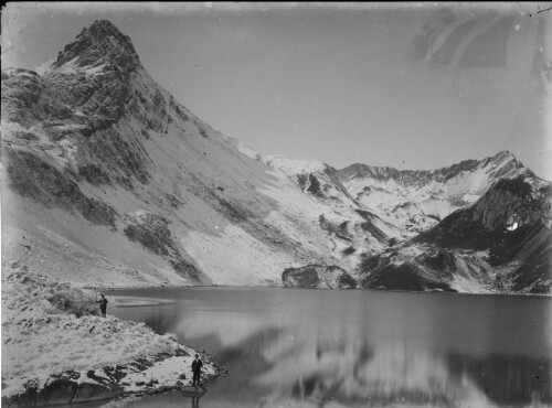 Spullersee mit 2 Personen