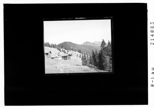 Gasthof Kristberg 1486 m, Montafon Vorarlberg : [Gasthof Kristberg mit Blick zum Itonskopf]