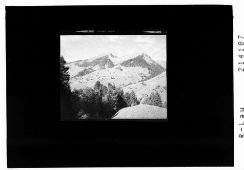 [Fontanella im Grossen Walsertal mit Türtschorn und Glatthorn]