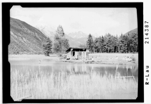 Strader See bei Imst / Tirol : [Stradersee gegen Mieminger Gebirge]