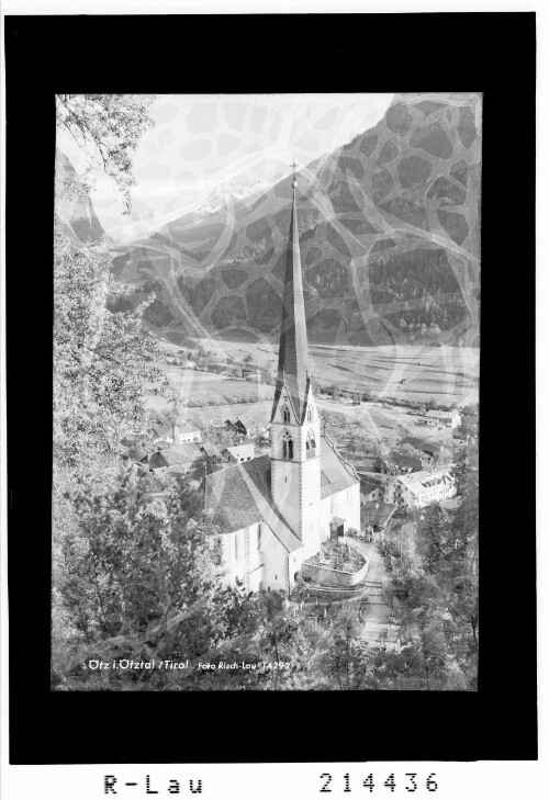 Ötz im Ötztal / Tirol : [Pfarrkirche in Ötz mit Blick zum Felderkogel]