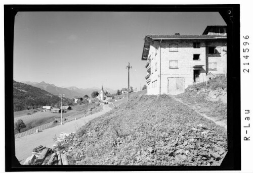 [Blons im Grossen Walsertal mit Blick in den Rhätikon]