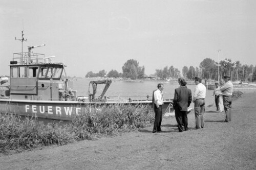 Feuerwehrboot Hard und Landesregierung