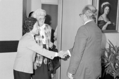 Chinesische Delegation des Allchinesischen Frauenverbandes bei Landeshauptmann